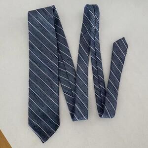 Vintage French Leo Chevalier classic blue white men’s tie, necktie ties menswear